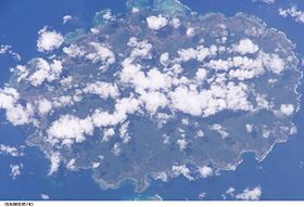 Остров Анейтьюм (2002 г.). Снимок НАСА.