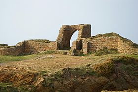Руины замка Гросне