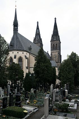 Вышеградское кладбище при церкви Св. Петра и Павла
