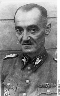 Оскар Пауль Дирлевангер в звании оберфюрера СС, 1944