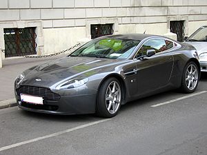Aston Martin V8/V12 Vantage