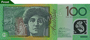Сто австралийских долларов