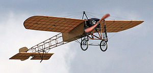 Bleriot from below by JM Rosier.JPG