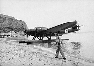 Cant Z506 on Sicily beach side 1943.jpg