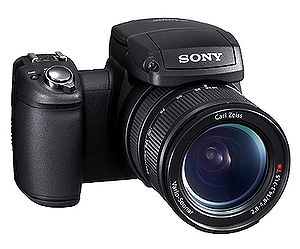 Cybershot r1.jpg