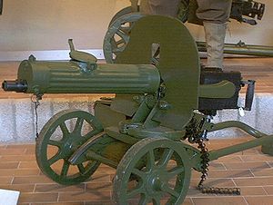 Maxim Maschinengewehr 1910.jpg