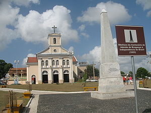 Obelisco e Catedral Bragança.JPG