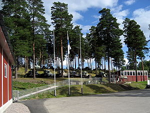 Parola_Armoured_Vehicle_Museum_Hattula_Finland.jpg
