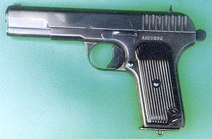 Pistol TT33.jpg