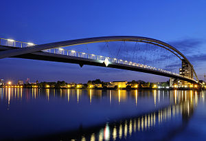 Мост трёх стран