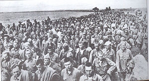 Пленные красноармейцы под Харьковом в 1942