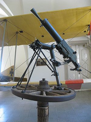 Пулемёт «Шварцлозе», использовавшийся австро-венгерскими частями для противовоздушной обороны