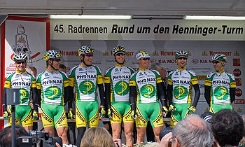 Henninger Turm 2006 - Phonak Cycling Team.jpg