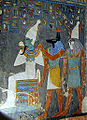 Боги Осирис, Анубис и Хор. Деталь росписи в гробнице фараона Хоремхеба. XIII в. до н. э.