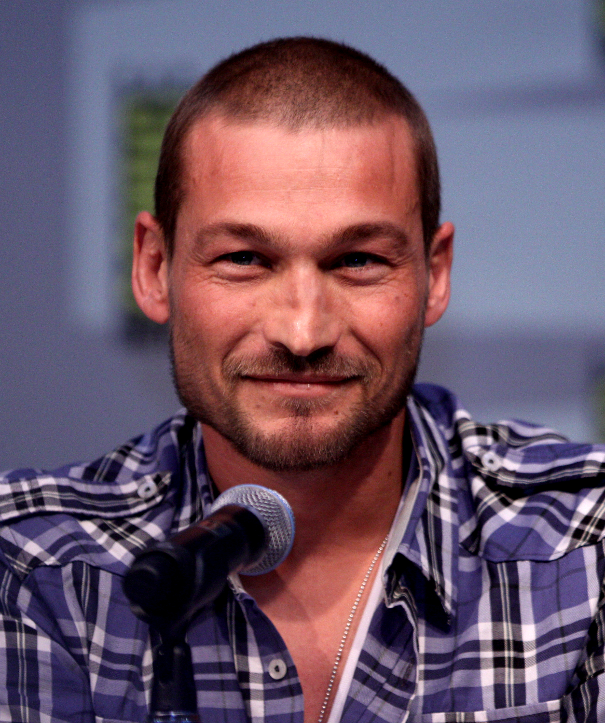 1971. Andy Whitfield. 