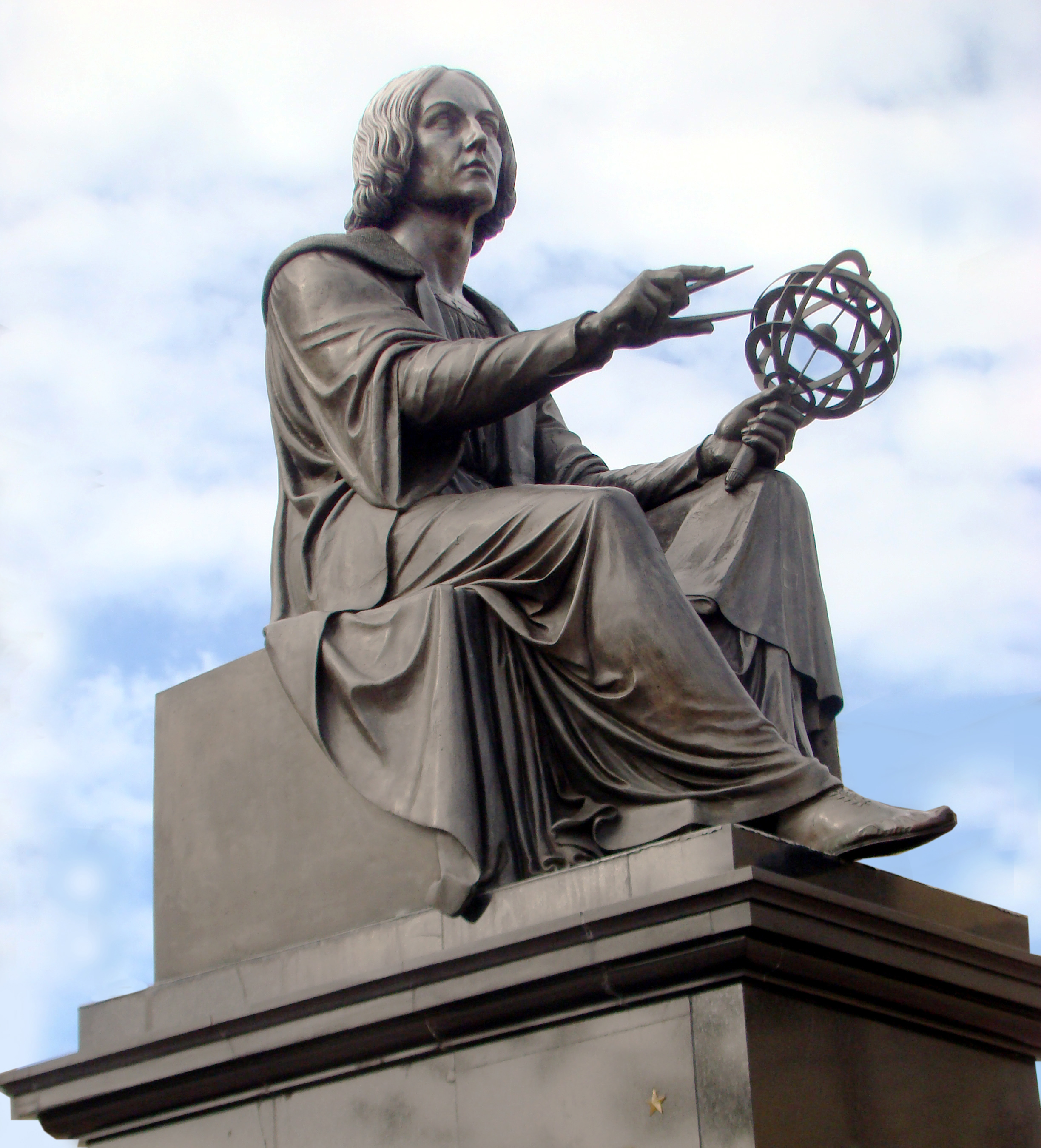 Коперникус. Памятник Николаю Копернику (Варшава). Торвальдсен памятник Копернику.
