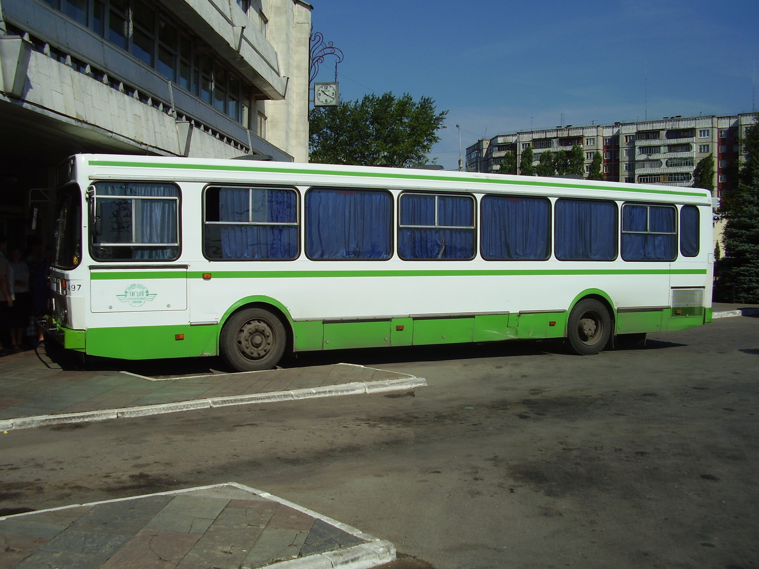 Пригородные автобусы москва. ЛИАЗ 5256. ЛИАЗ 5256 Пригородный. ЛИАЗ-5256 автобус. Автобус ЛИАЗ 5256 Пригородный.