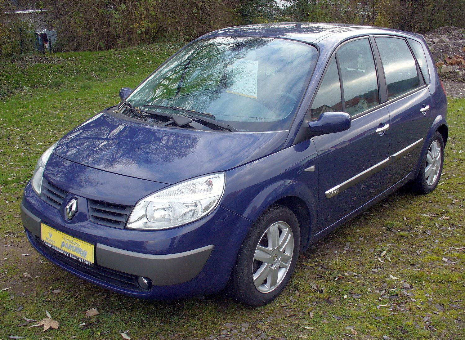File:Renault Grand Scénic III Phase I Grand Mokkabraun Heck.jpg - Wikipedia