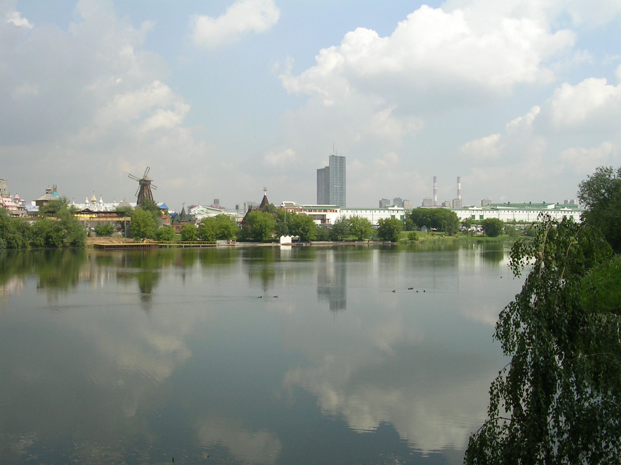 Серебряные пруды Москва