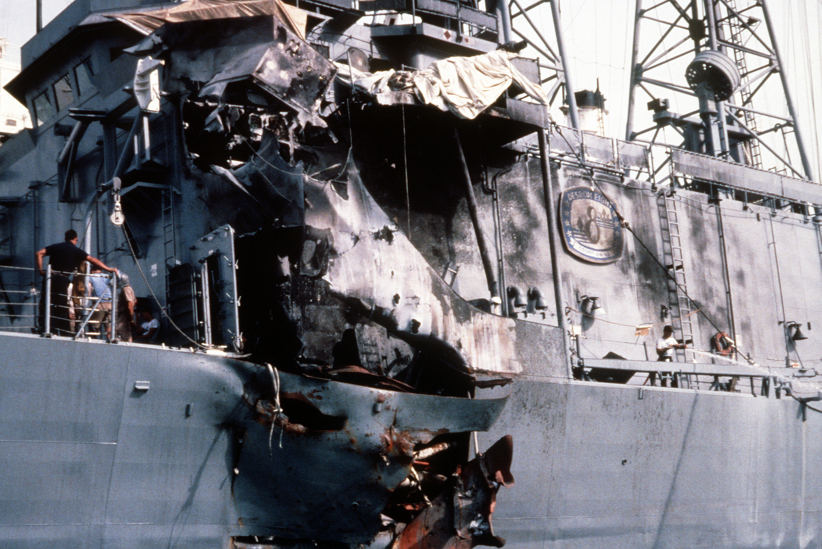 Какой корабль атаковали. USS Stark (FFG-31). Фрегат Старк 1987. Американский Фрегат "Старк". Фрегата USS Stark.