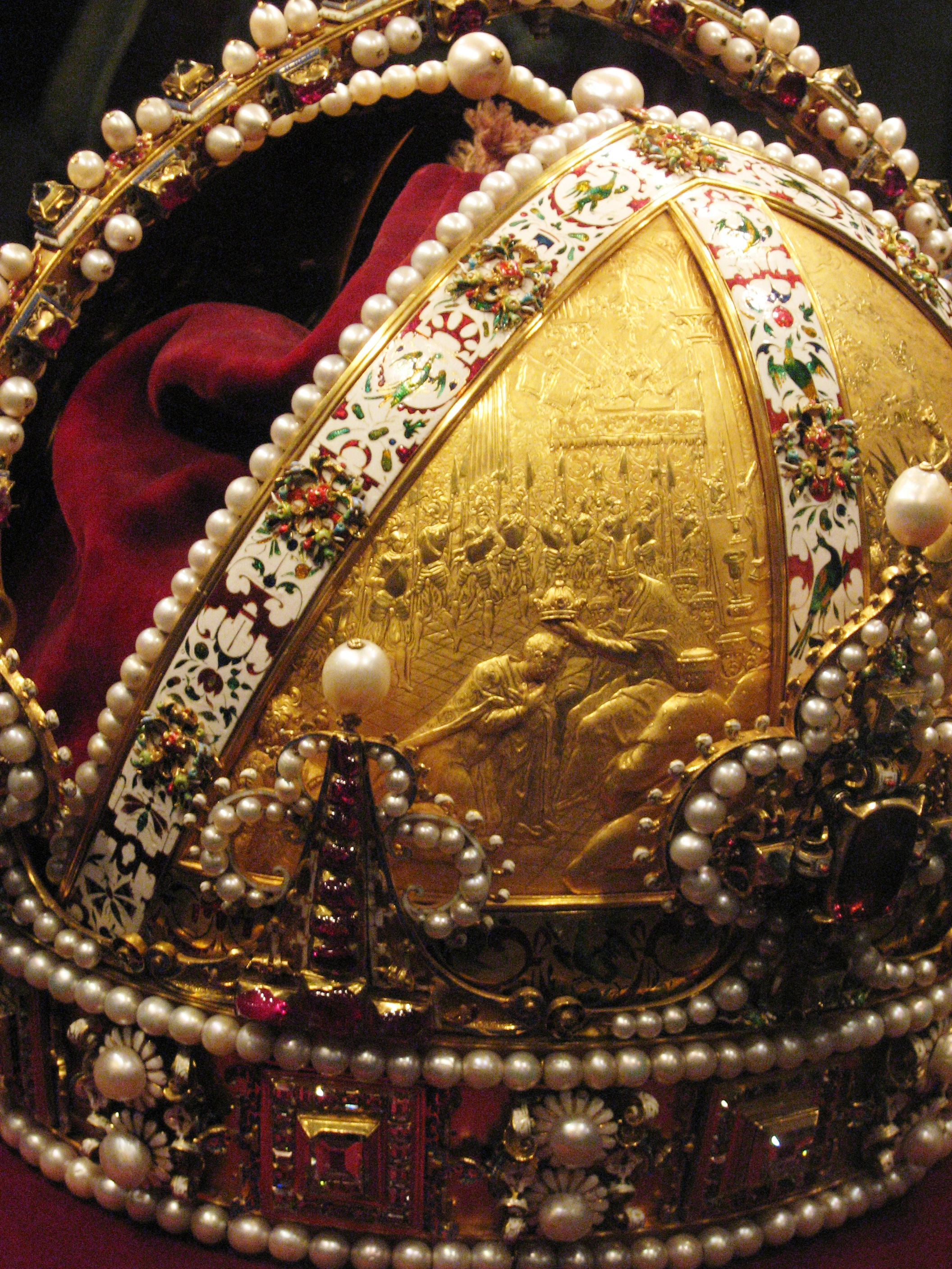 Реферат: Корона святого Вацлава