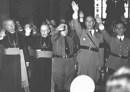Реферат: Нацизм и фашизм с христианской точки зрения